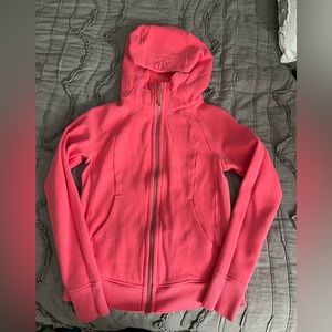 Lululemon pink full-zip scuba, size 6, good condition.